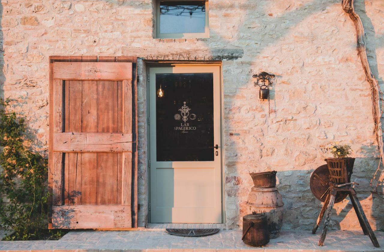 Hotel Borgo Antichi Orti Assisi Exterior foto