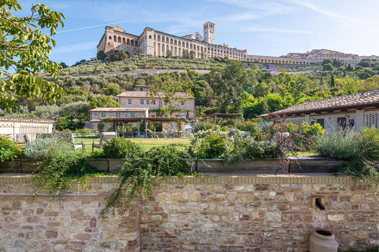 Hotel Borgo Antichi Orti Assisi Exterior foto